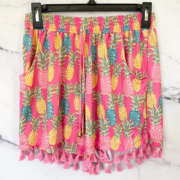 Simply Southern Pink Pineapple Print Tassel Shorts Small Medium - Picture 1 of 7